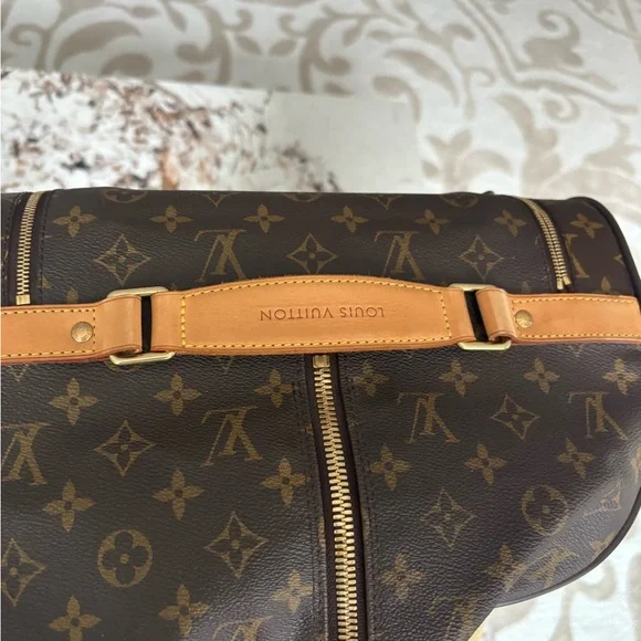 Louis Vuitton Eole monogram Travel Bag - Picture 8 of 12